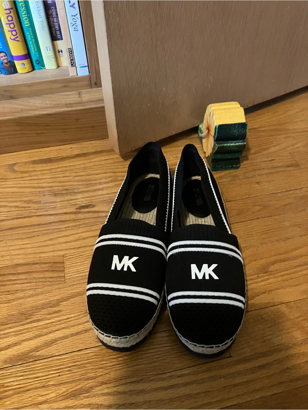 Michael Kors Black & White Girls' Slip-On Espadrilles